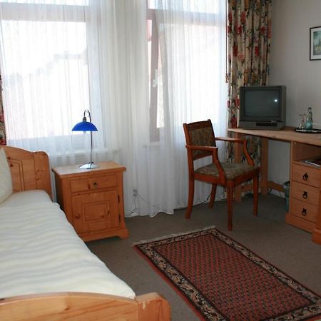 Hotel Zur Krone Bad Pyrmont Zewnętrze zdjęcie