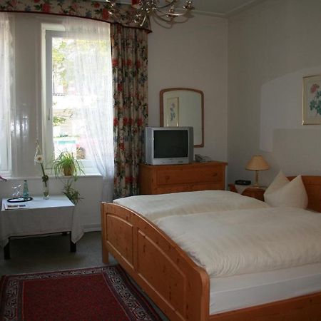 Hotel Zur Krone Bad Pyrmont Zewnętrze zdjęcie