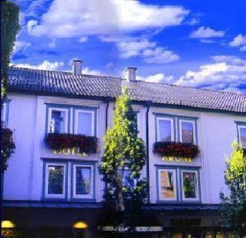 Hotel Zur Krone Bad Pyrmont Zewnętrze zdjęcie
